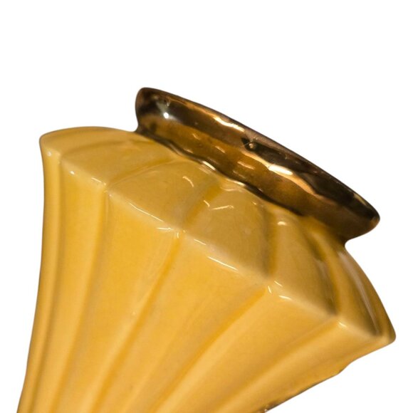 Vintage Weeping Gold Vase Yellow Ceramic 8 Inch Savoy MCM Decor - Picture 5 of 16